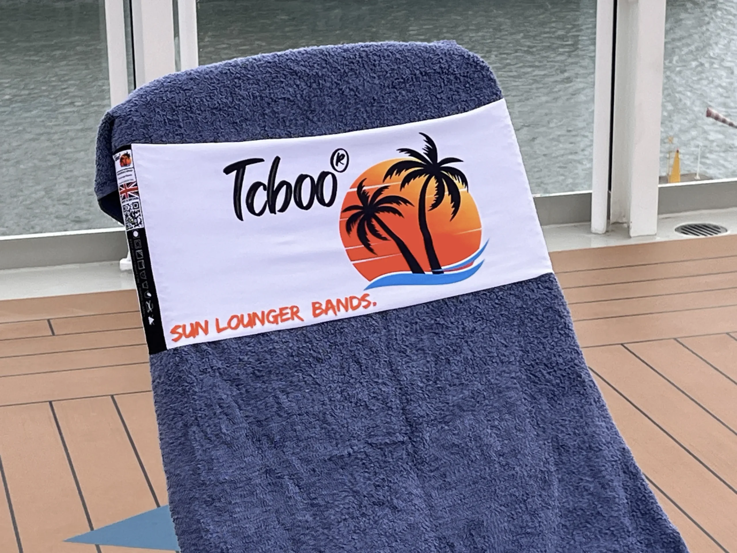 How tcboo Began: From a Holiday Problem to a Sun Lounger Towel Band