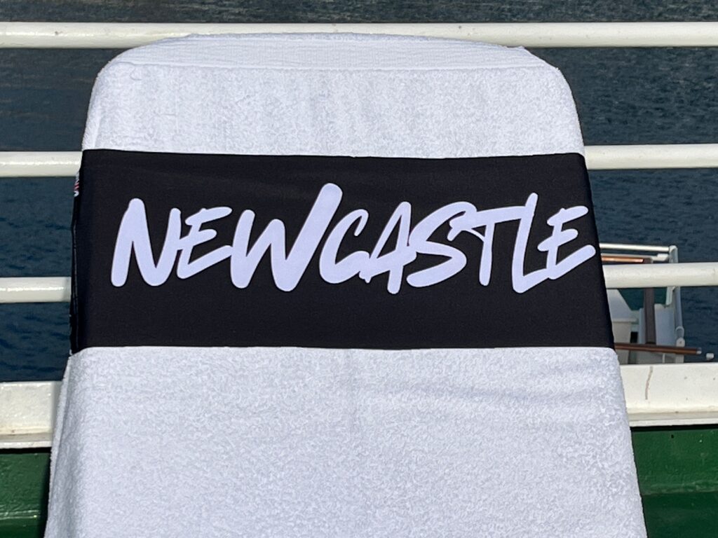 Paradise design on a reusable tcboo sun lounger band