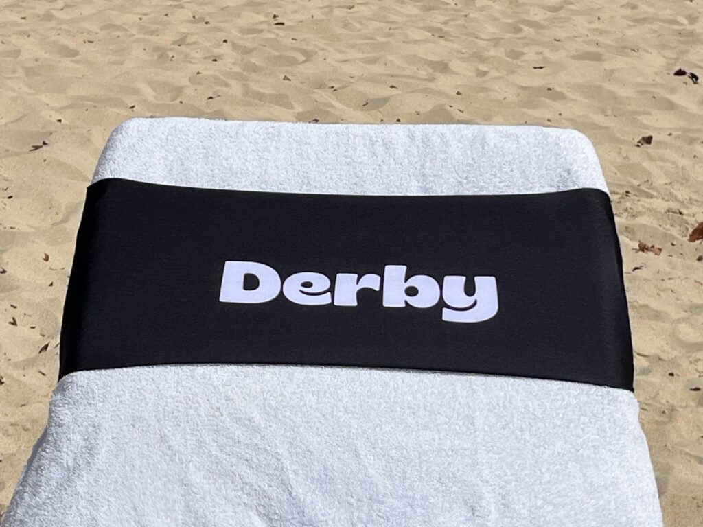 Derby design on a reusable tcboo sun lounger band