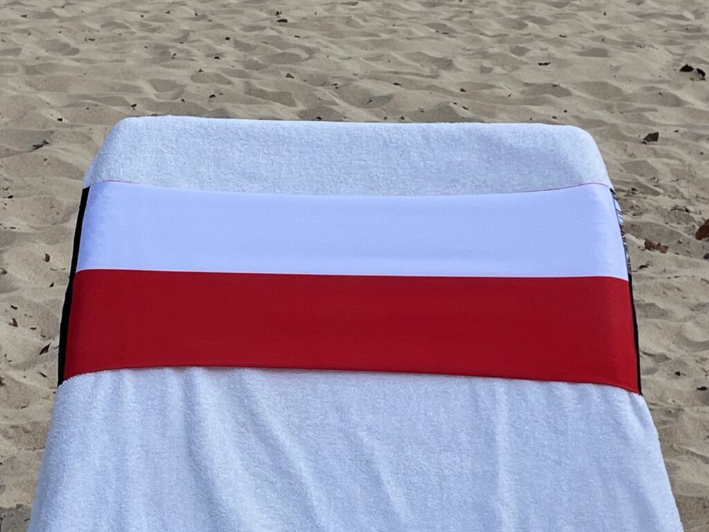 Poland flag design on a reusable tcboo sun lounger band
