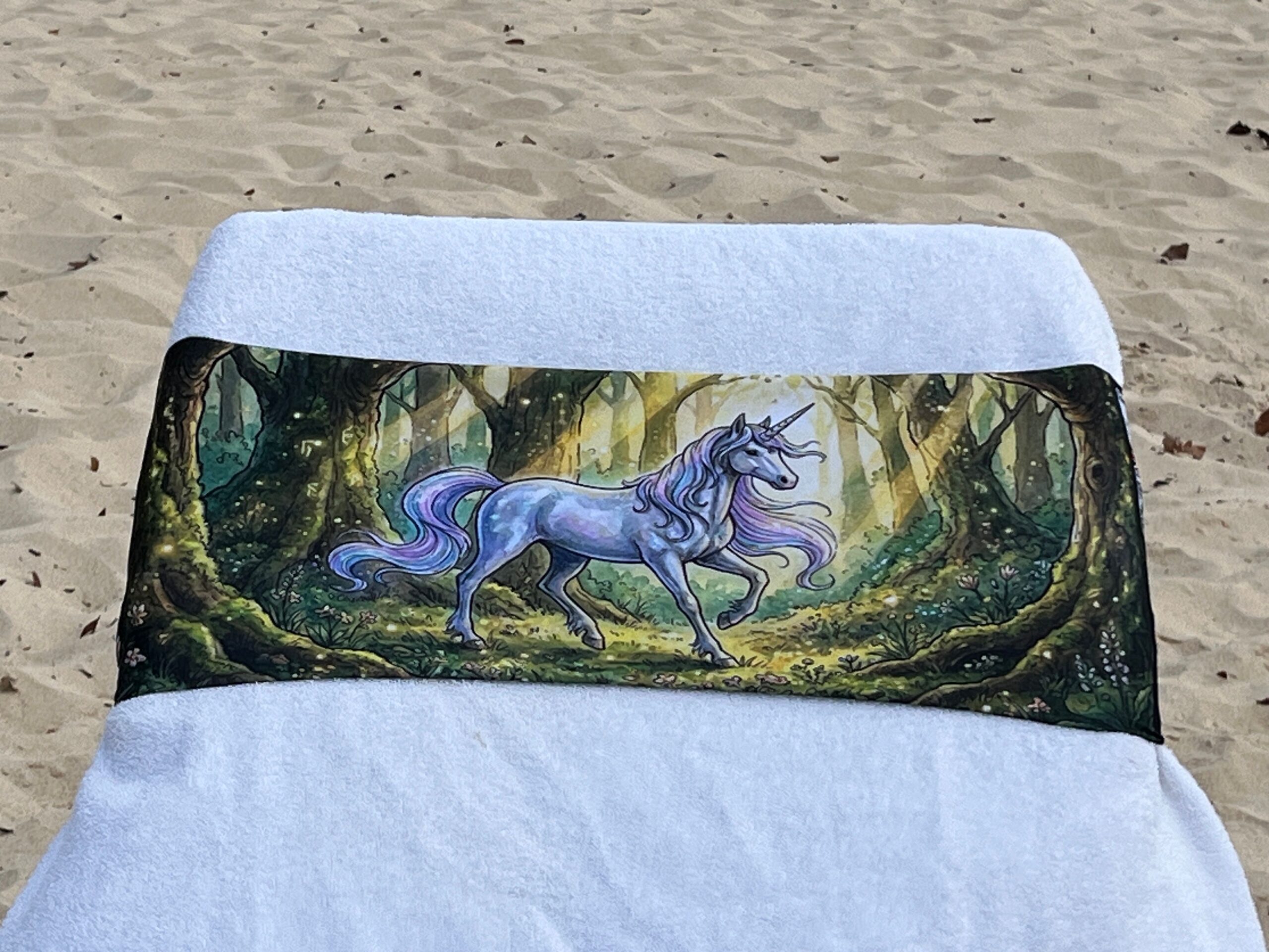Unicorn Woods design on a reusable tcboo sun lounger band