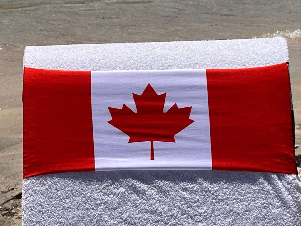 Canada flag design on a reusable tcboo sun lounger band