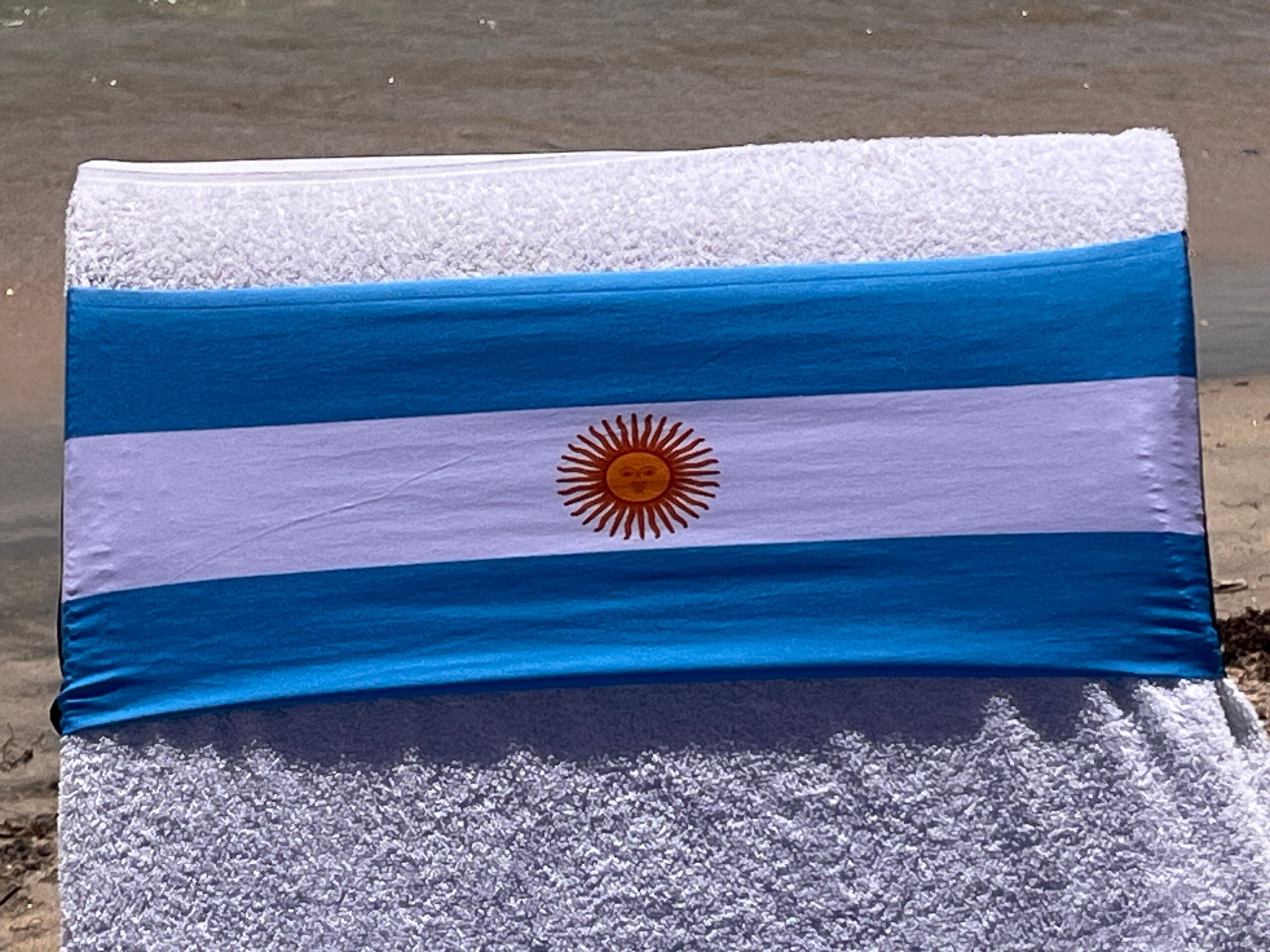 Argentina flag design on a reusable tcboo sun lounger band