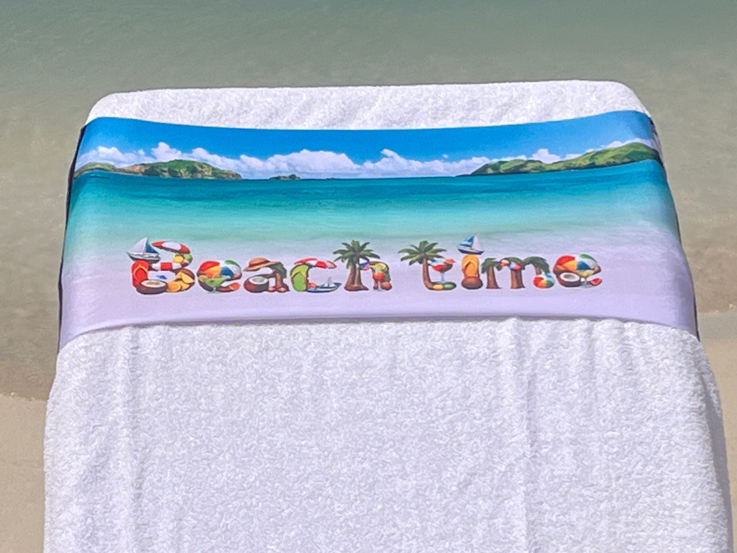 Art Beach Time design on a reusable tcboo sun lounger band